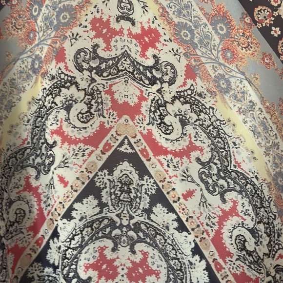 Blouse in excellent condition - Picture 6 of 6